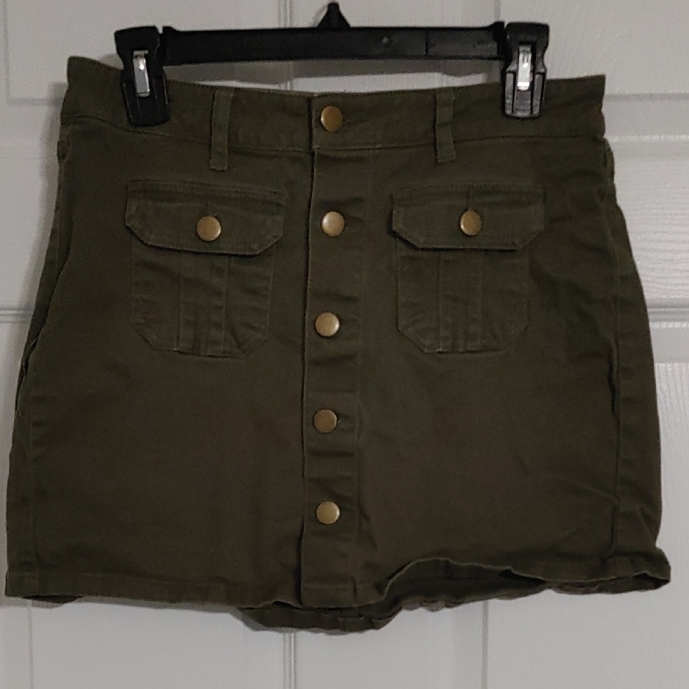 altar'd state Women's Medium Olive Green Button-Front Utility Mini Skirt EUC